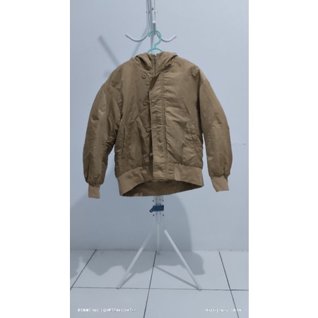 Jaket Wanita GU Uniqlo