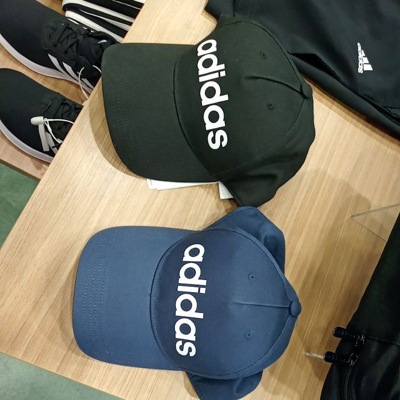 Topi Adidas Original