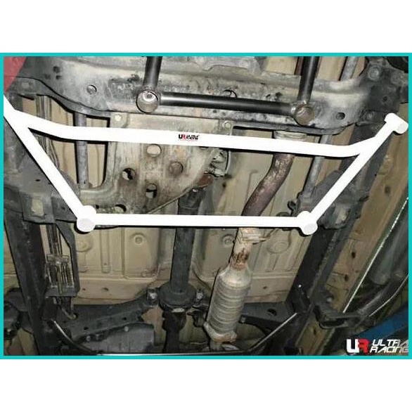 Aksesoris / Middle Lower / Stabiliser ULTRA RACING Ford Ranger '02+ 16