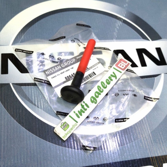 Knob Handel Tarikan Jok Belakang Nissan Xtrail T30 Original (Gallery Inti Nissan Parts)