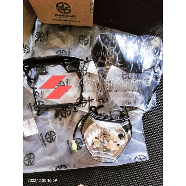 Batok Lampu set klx bf Hitam Original Kawasaki
