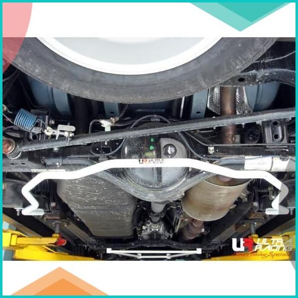 Aksesoris Stabiliser Swaybar ULTRA RACING Fortuner Grand Innova 03-14