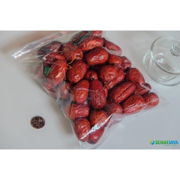 

Angco Ang co Hong zao (red dates) Kurma Merah Premium Jumbo 500 gram JS88