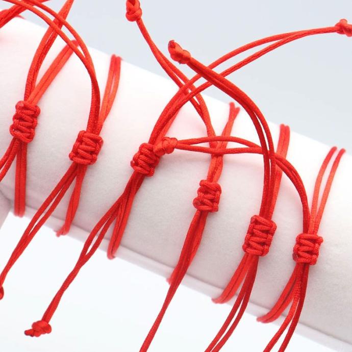 

Gelang Tali Merah 12 Shio Kerbau Macan Murah Aksesories Kado Perhiasan Berkualitas