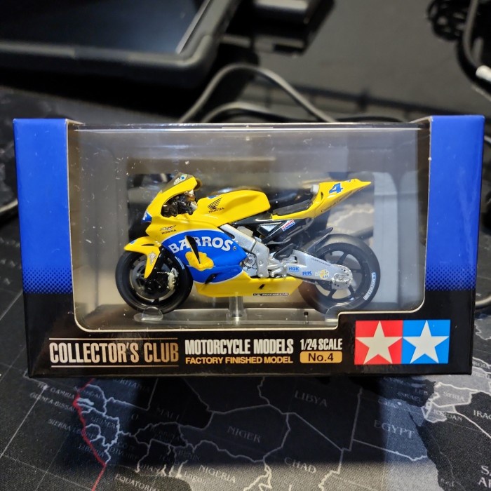 ✅COD Tamiya Collectors Club - Team Honda Pons Rc211V'05 No.4 Limited