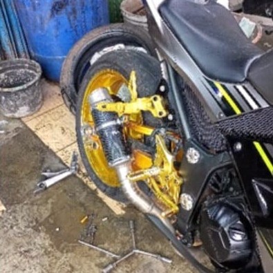 ✨New Footstep Ninja 250Fi Footstep Ninja 250 Karbu Injakan Kaki Belakang T Berkualitas