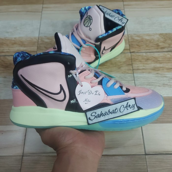 ✨Ori Sepatu Kyrie 8 Infinity Valentines Day Limited