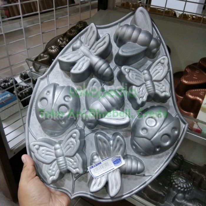 

[Baru] Nordic Backyard Bugs Baking Pan Limited