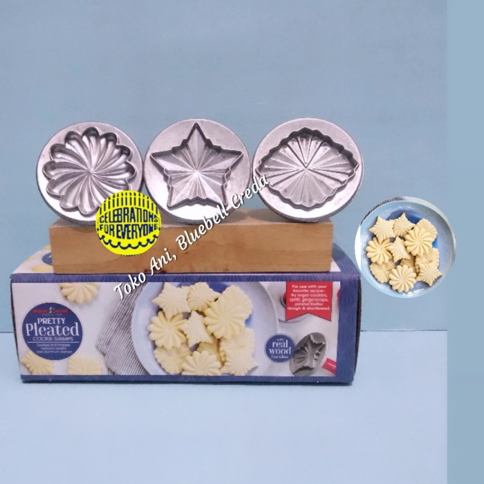 

[Baru] Nordic Ware Pretty Pleated Cookie Stamps 7.3Cm Set 3 Terbaru