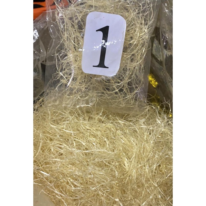 

Hisit He Sit / Sirip Ikan Hiu Kering No.1 SUPER QUALITY - 100 Gram