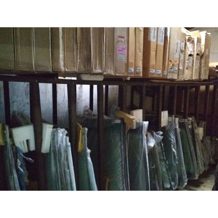 56101-0k190 kaca depan / kaca besar mobil hilux cintamitra7