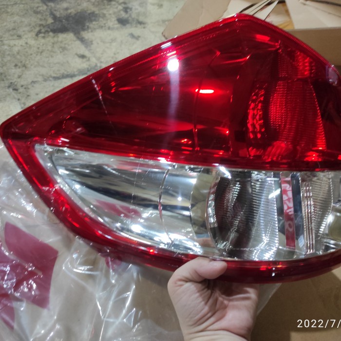 Asli Lampu Belakang Ertiga