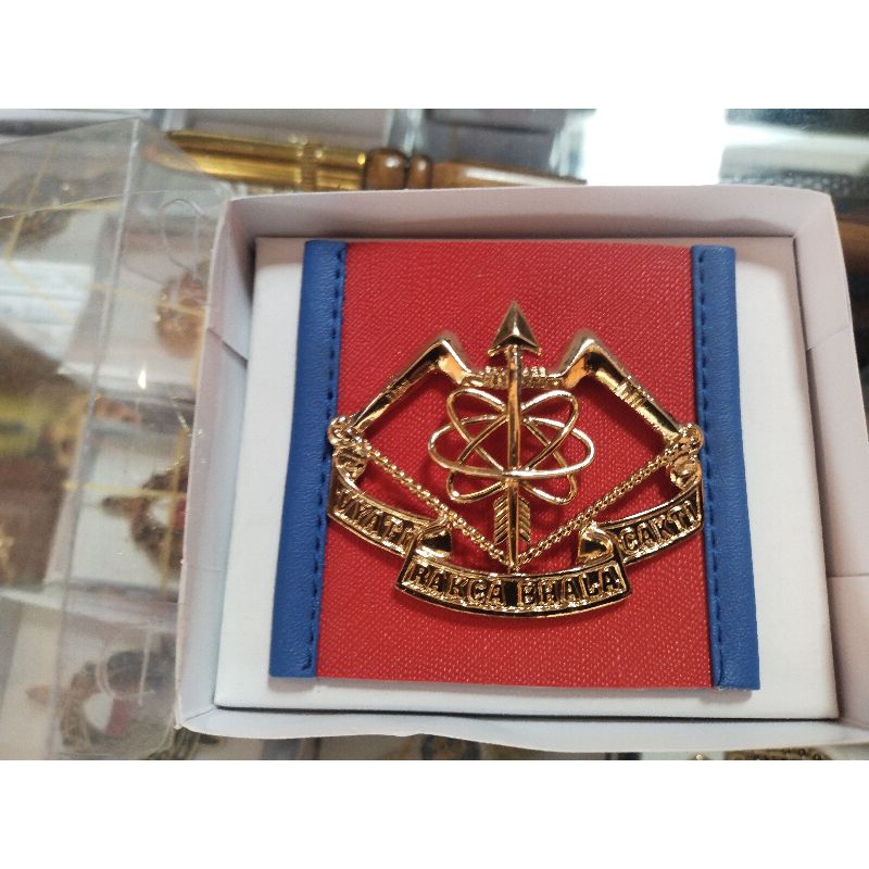 Emblem baret Arhanud