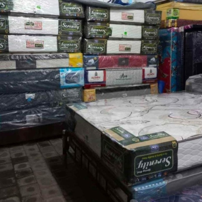 .........] matras elite eternity 160 x 200 plastop / tidak termasuk dipan