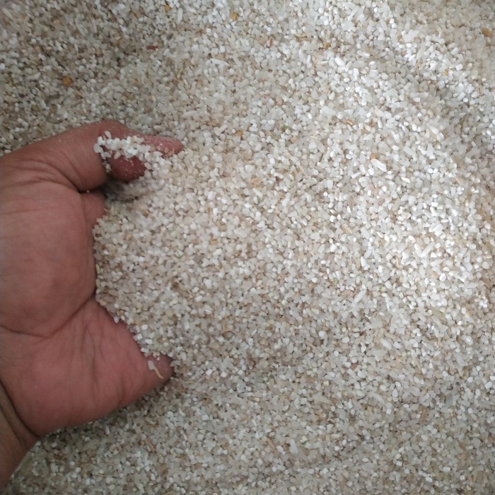 

Menir Pakan Ternak Repack 1 Kg