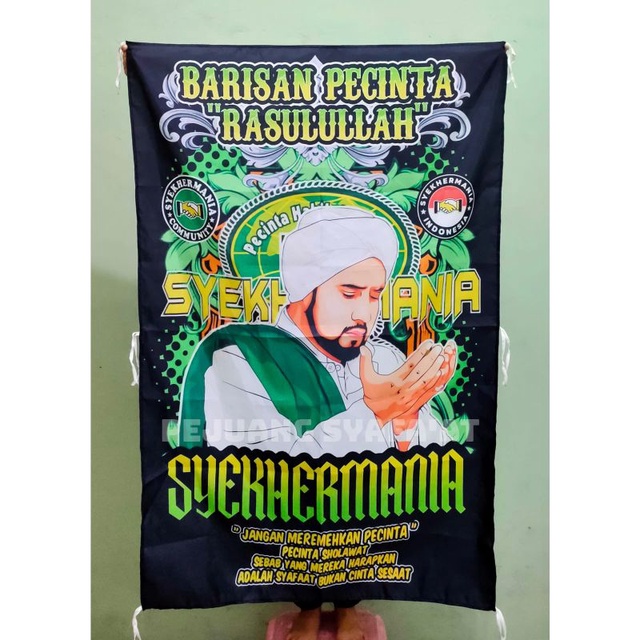 TERLARIS & TERMURAH BENDERA SYEKHERMANIA UK 200x150cm PROSES 1-2 HARI DI KIRIM. FULL PRINTING & FREE