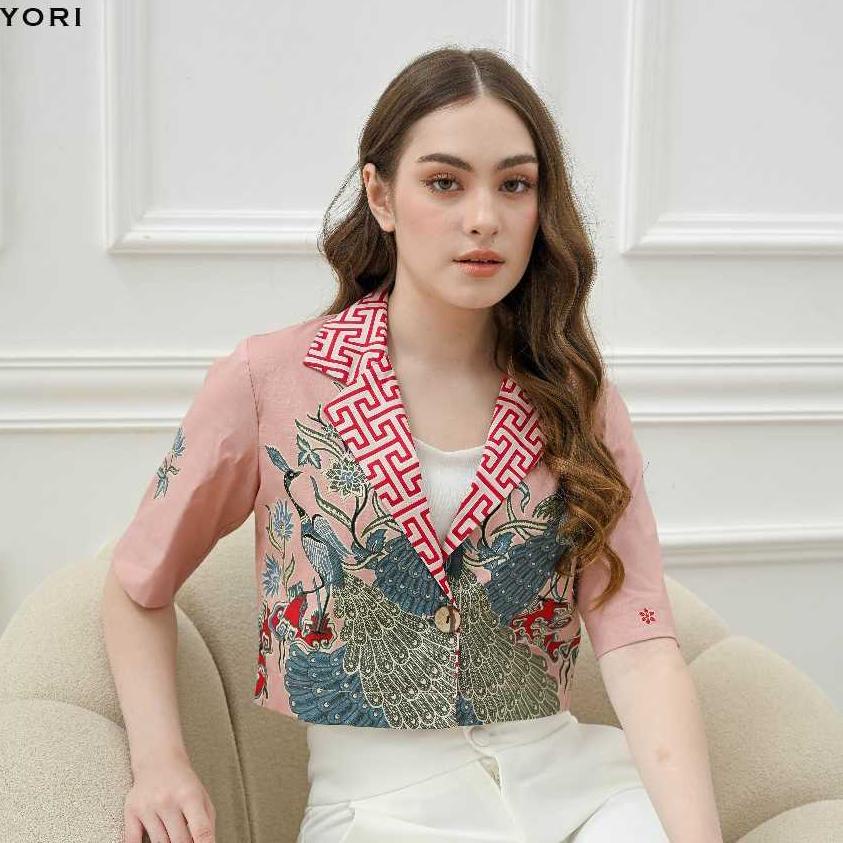 Yori Outer Blazer Batik Wanita Outer Batik Rompi Wanita