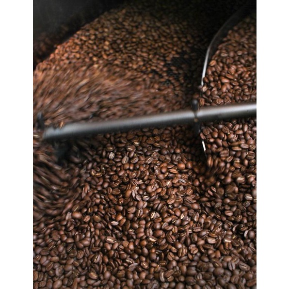 

Hitss!! BIJI KOPI ROBUSTA TEMANGGUNG | ESPRESSO ROAST | ES KOPI SUSU
