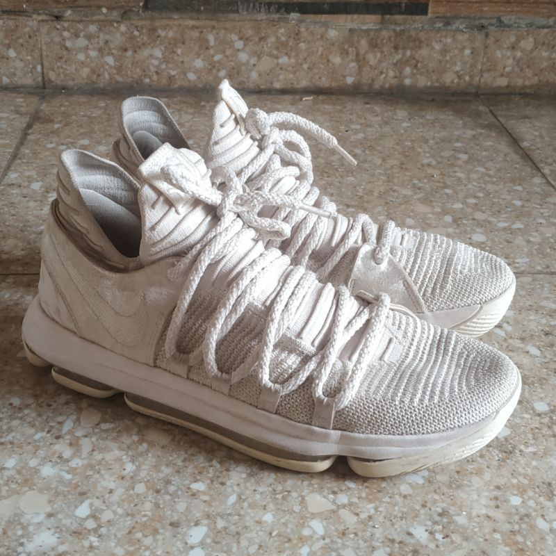 SEPATU BASKET KD 10 AUNT PEARL