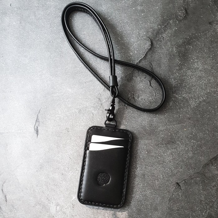 

BDS DETROIT - Handmade leather, Mens Lanyard ID card Holder