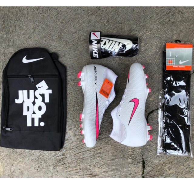 [SPORTY COLLECTION] ( PAKET KOMPLIT ) Sepatu sepak bola adidas copa mundial /sepatu sepak bola murah