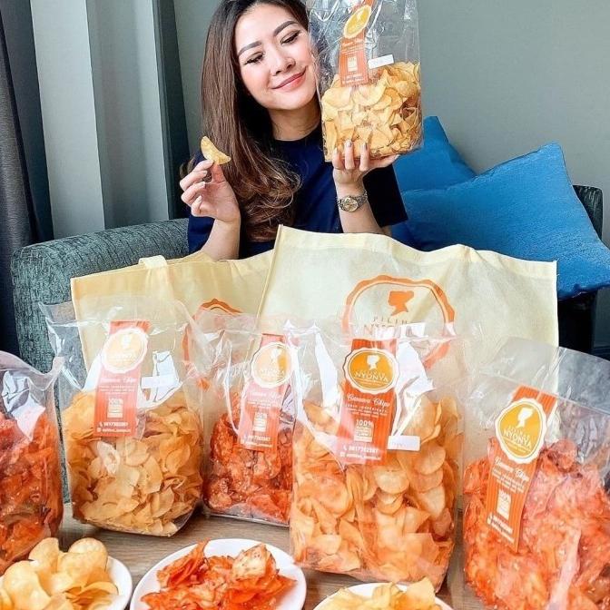 

NEW PRODUK CASAVA CHIP /KERIPIK SINGKONG PILIHAN NYONYA !!!!!