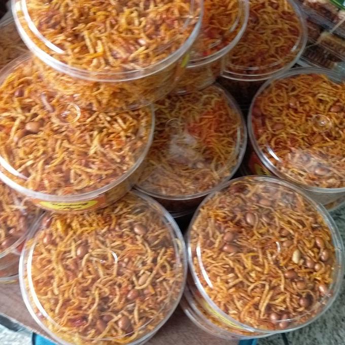 

BIG SALE KERING KENTANG MUSTOFA 250 GR KENTANG PENGANTEN !!!!!