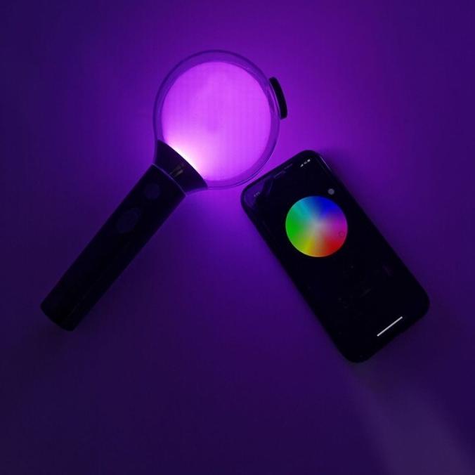 Lightstick Kpop BTS official spesial edition bisa connect Weverse MV