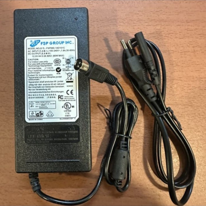 ADAPTOR 4 PIN 12V 5A / ADAPTOR 4PIN 5A 12V