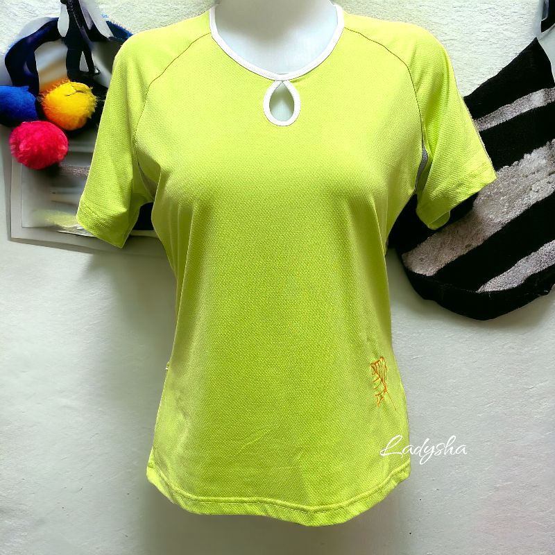 KARRIMOR KAOS HIJAU SPORT ATASAN OLAHRAGA WANITA