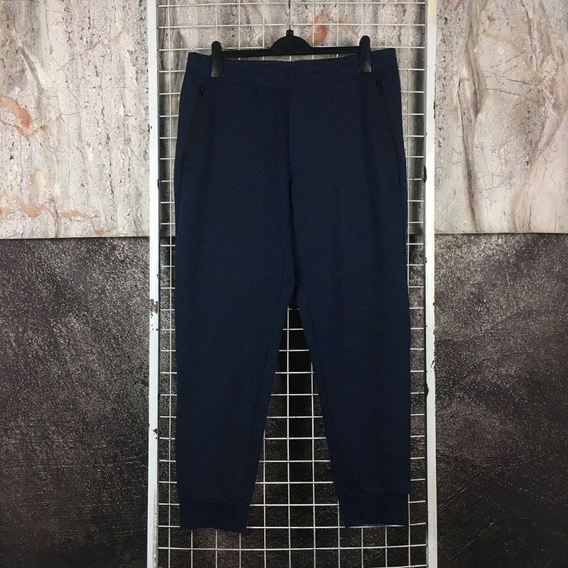 Celana Jogger Sweatpants Training Olahraga Original Uniqlo Joggerpants . SDA 00708 Second Bekas Prel