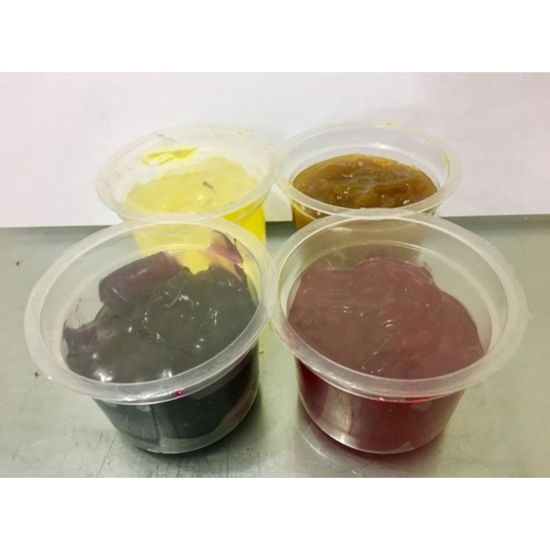 

Selai roti strawberry, blueberry dan coklat pasta dan meses cup