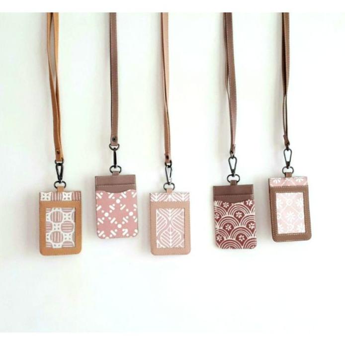 

Bukuku Nametag Id Card Lanyard Barley