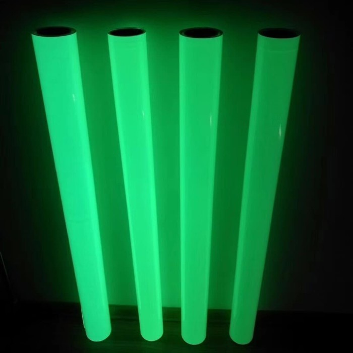 

STICKER FOSFOR HIJAU / GLOW IN THE DARK ORIGINAL TERBARU