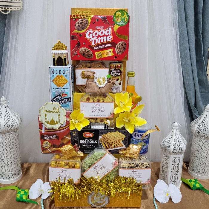 

populer] Paket Dekorasi Lebaran Idul Fitri Hampers Parcel Hadiah Kue Kering 107