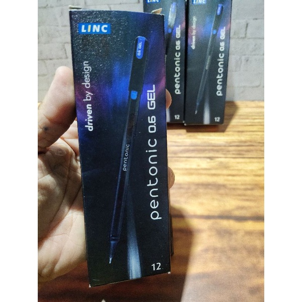 

GEL Pen / pulpen Gel Pentonic 0.6mm (1 pak isi 12)