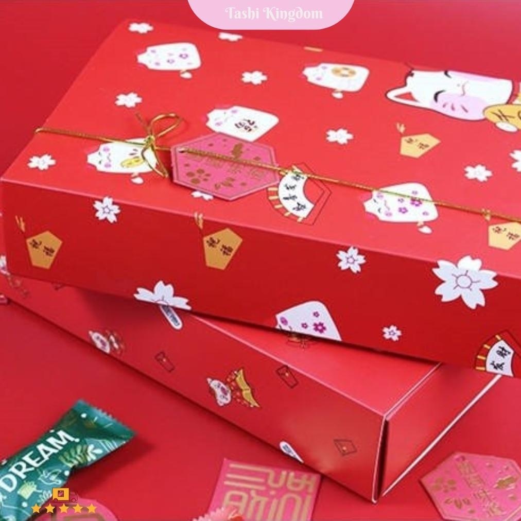 

TRY KANTONG KOTAK KADO IMLEK , KOTAK KADO BARONGSAI , BOX CAKE IMLEK , KOTAK HAMPERS IMLEK PAPER BAG IMLEK TERLARIS