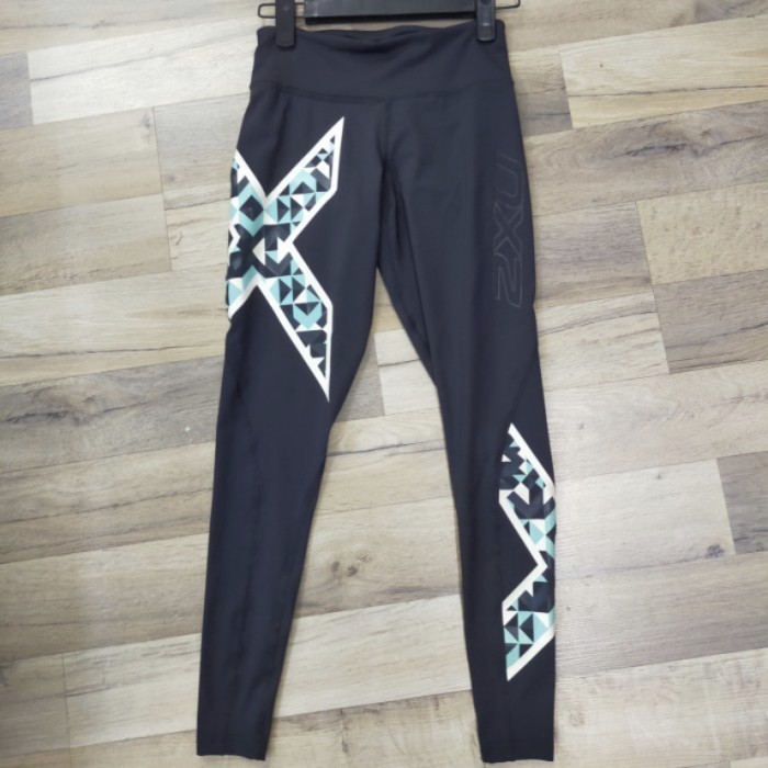 ✅Baru Celana Legging Lari Wanita Original 2Xu Mid Rise Compression - Black Limited