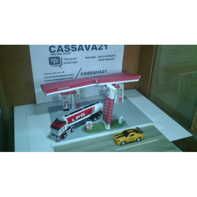 

Diorama SPBU Pertamina - papercraft