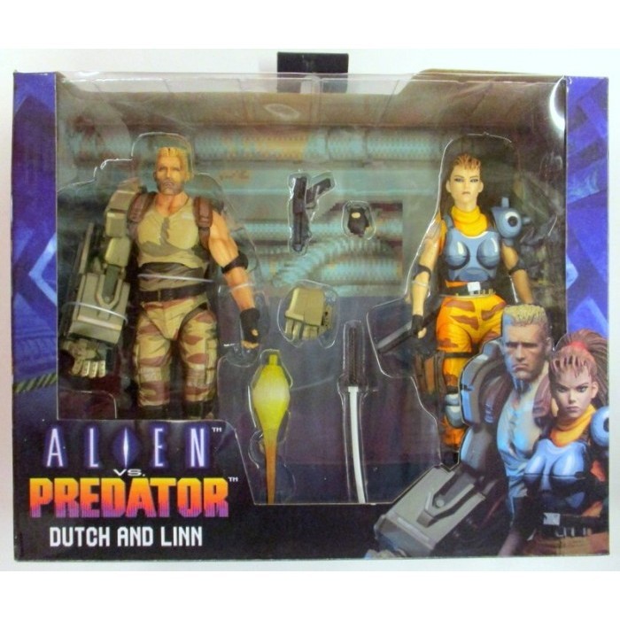 [Original] Neca Aliens Vs Predator Arcade Game - Dutch  Linn Diskon