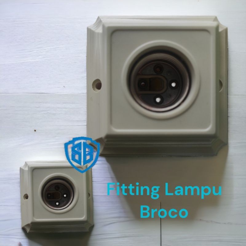 Fitting Plafon Segi Broco / Fitting lampu Broco