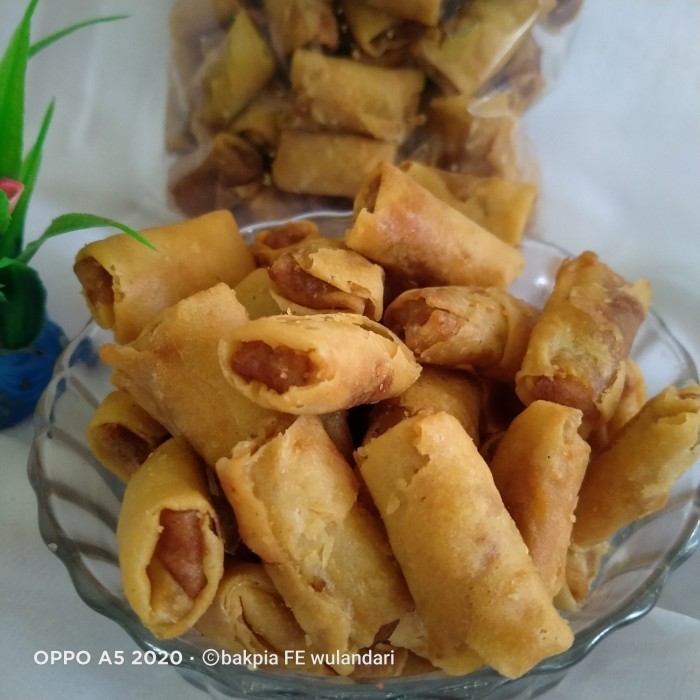 

RWS - sumpia abon udang 1kg camilan kiloan murah terlaris - Snack Jogja