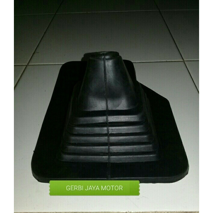 KARET BOOT PERSENELING TAFT / FEROZA