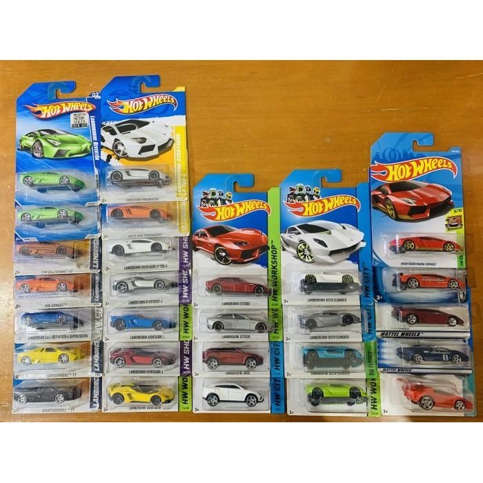 HOT WHEELS LAMBORGHINI SET