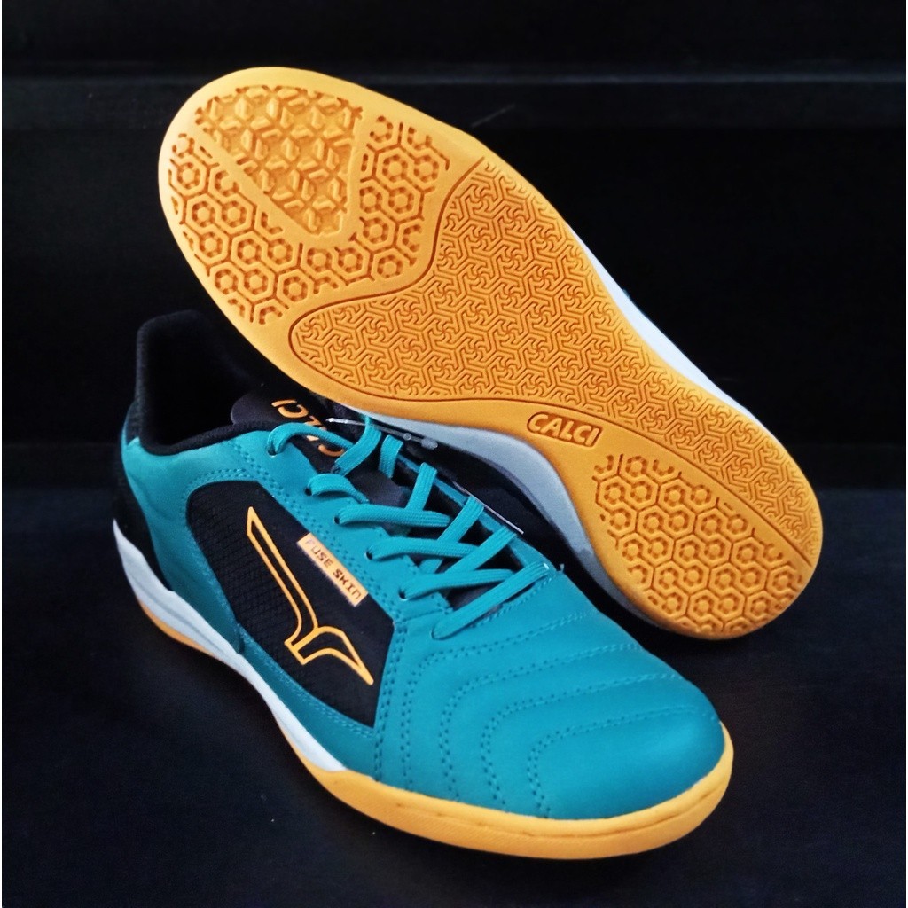 [MAD SPORT] Sepatu Futsal Calci Bomsala Beyonder Original