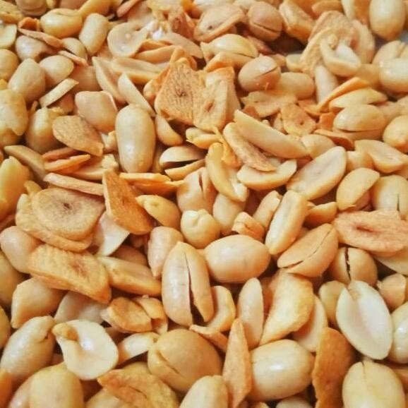 

1 Kg Kacang Bawang
