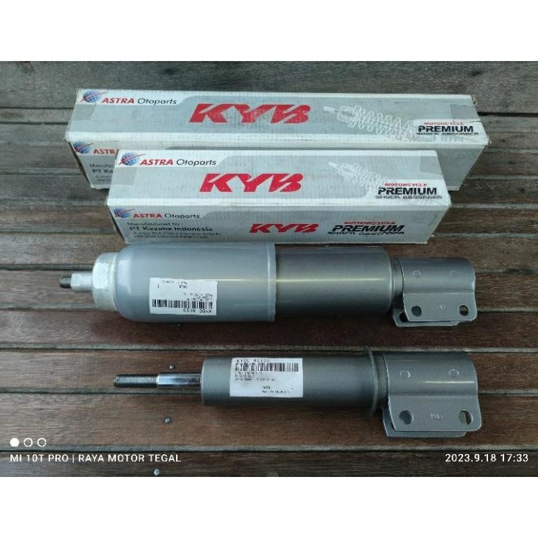 Ss4 Shockbreker Shok Sok Depan Kyb Oc Motor Vespa Px-150 Exel Exclusife Kyoc-4010-4010D