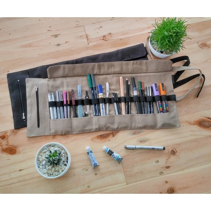 

Hello Sunday Big Series Roll Pencil Case - Khaki Brown