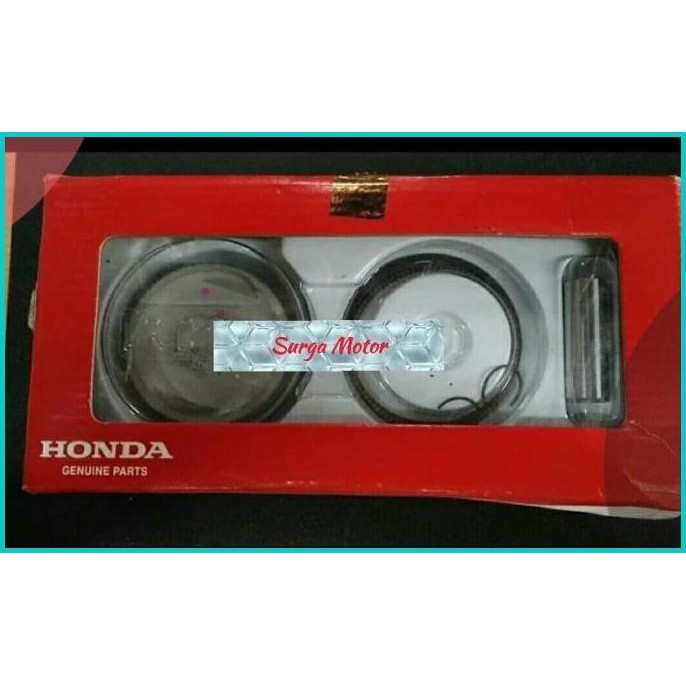 Piston kit seher set CS1 oversize 75 . Piston CS1 ORI . 131A4-KWC-305