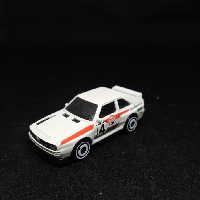 hotwheels 84 audi sport quattro putih loose